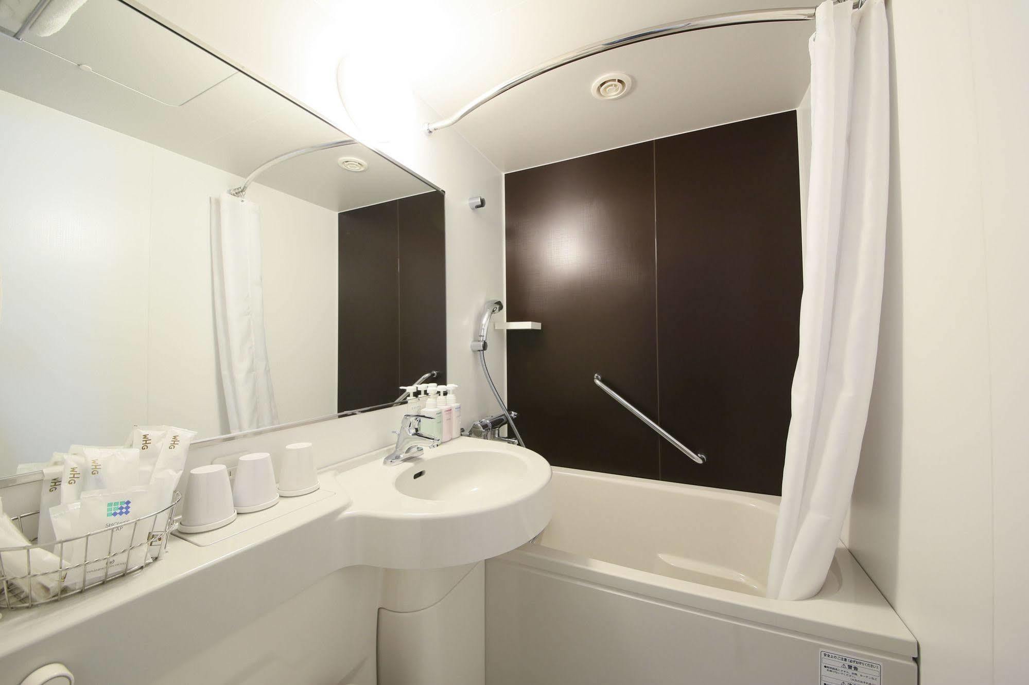 Shinjuku Washington Main Hotell 3*